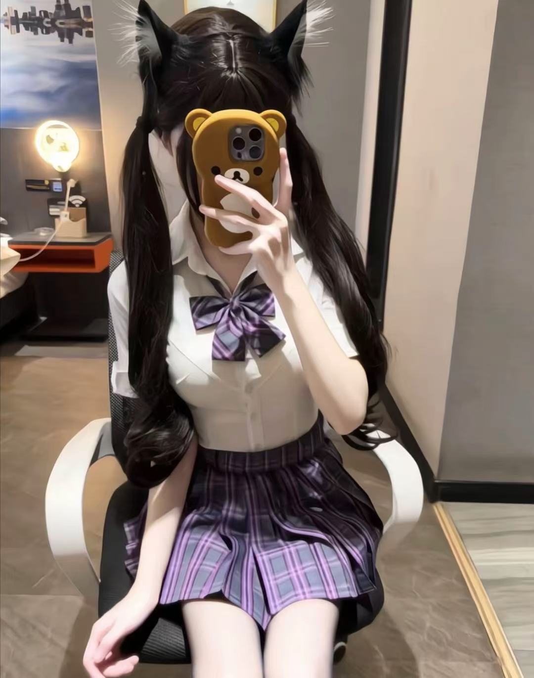 陪玩妹子小蛇爱吃牛奶的照片5