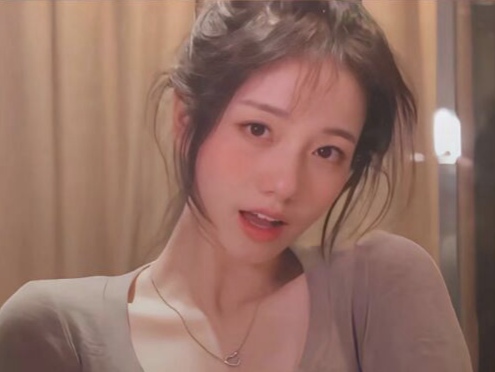 陪玩妹子果果（甜御）的照片3