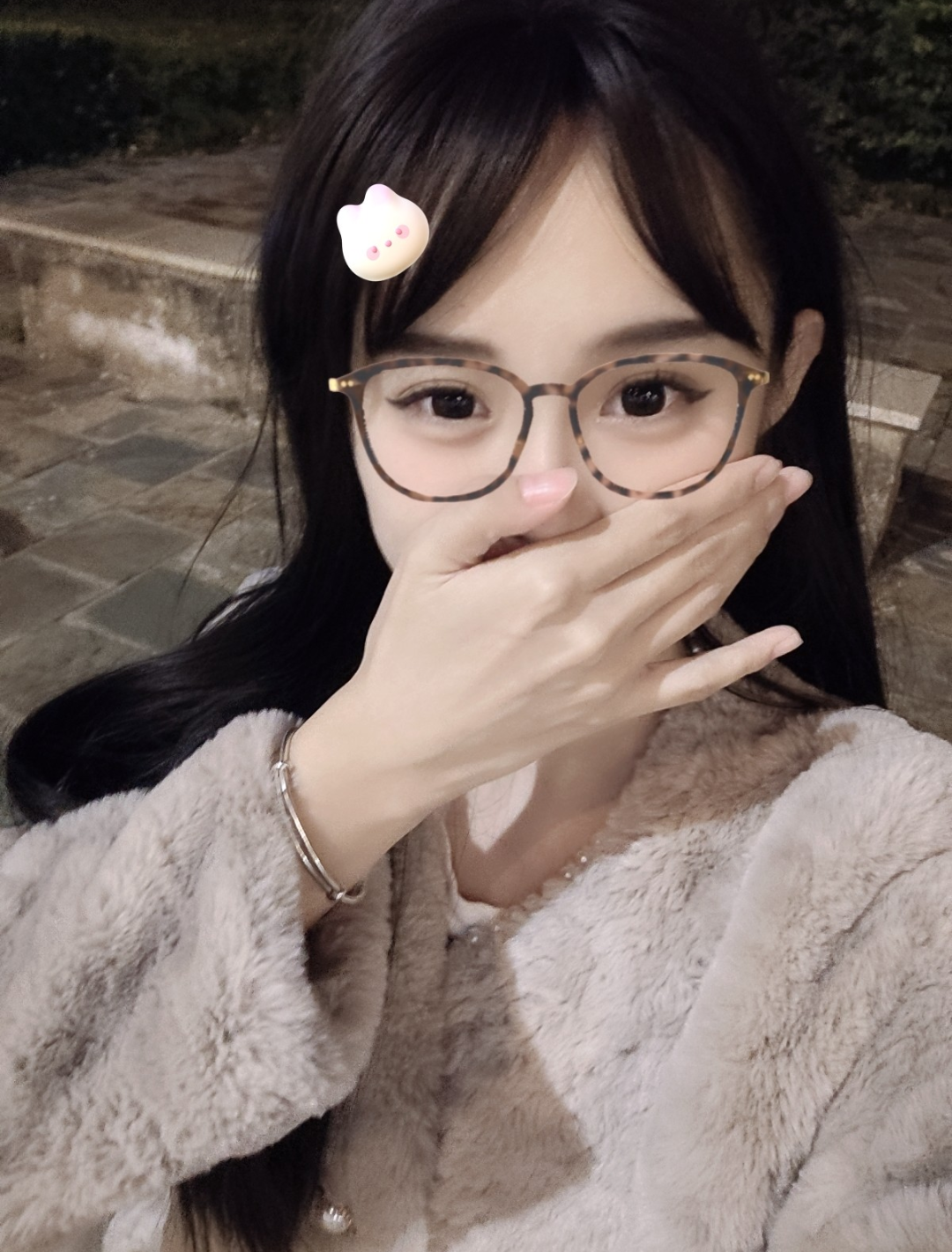 陪玩妹子哈喽小意的照片1