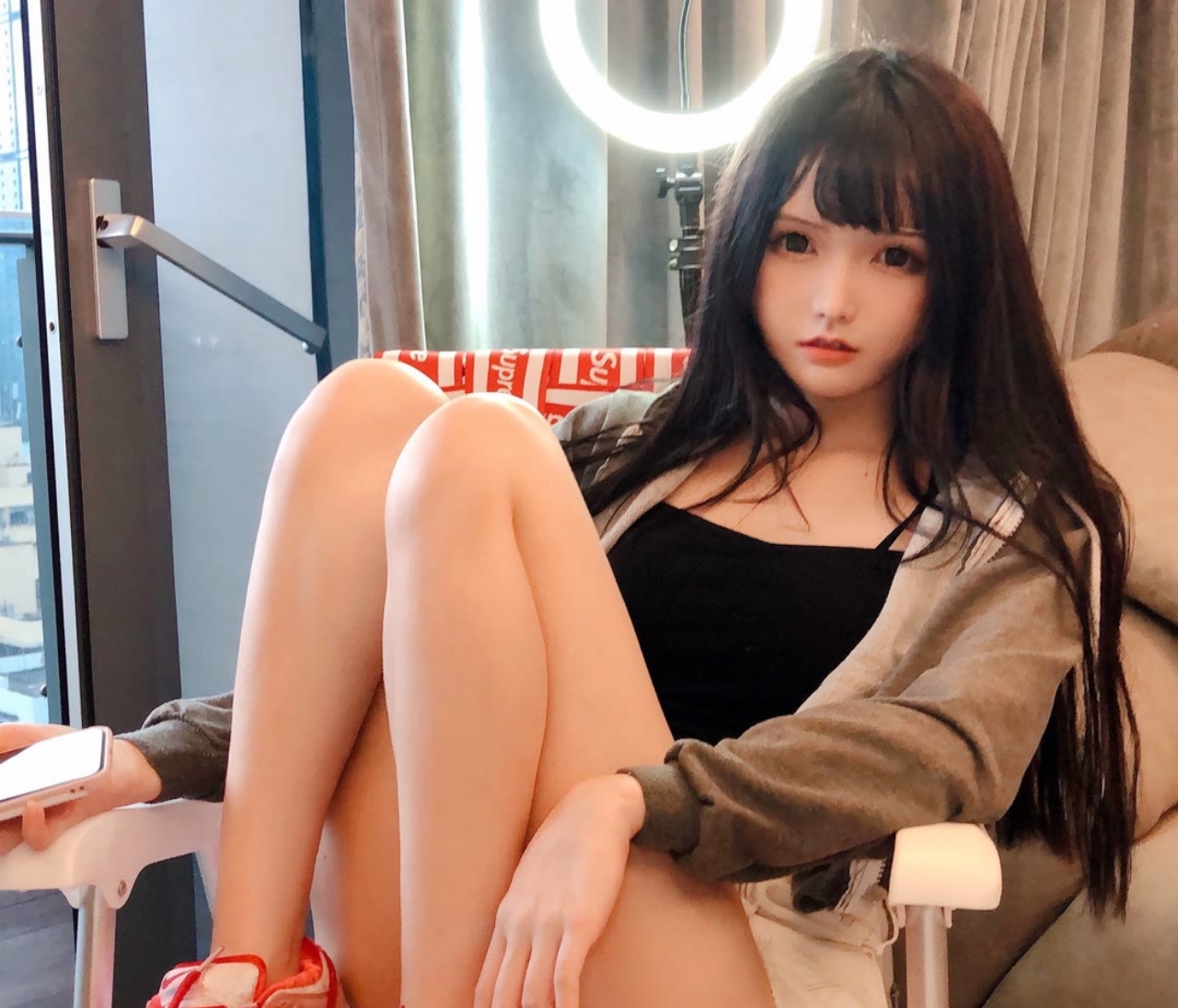 陪玩妹子啵啵爱接娱乐的照片1