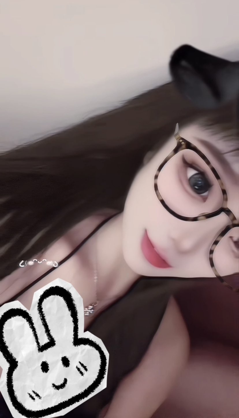 陪玩妹子许念。的照片1