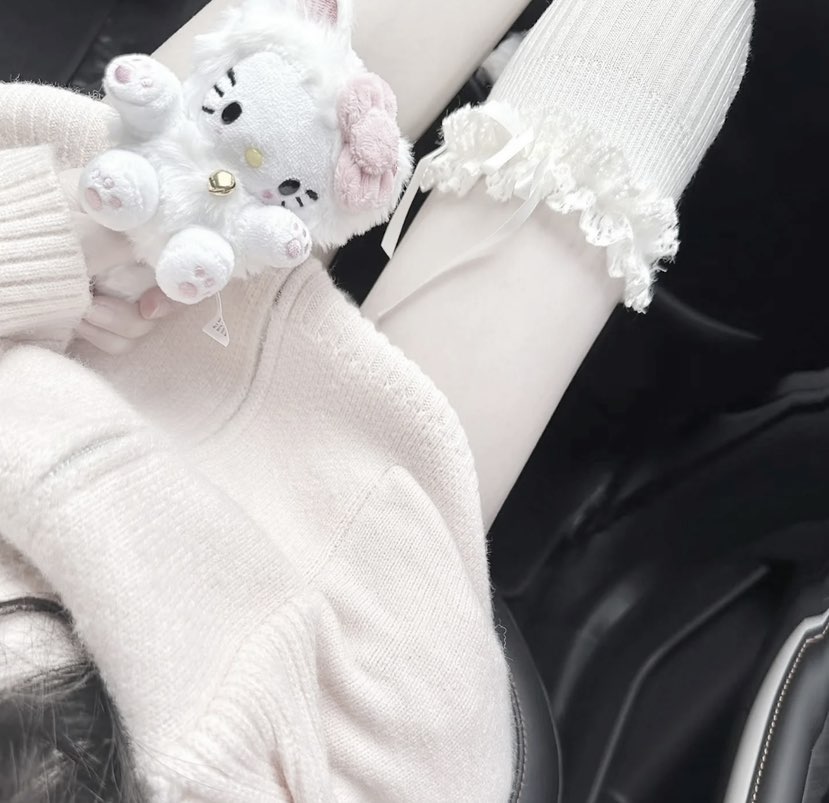 陪玩妹子iv77の的照片2