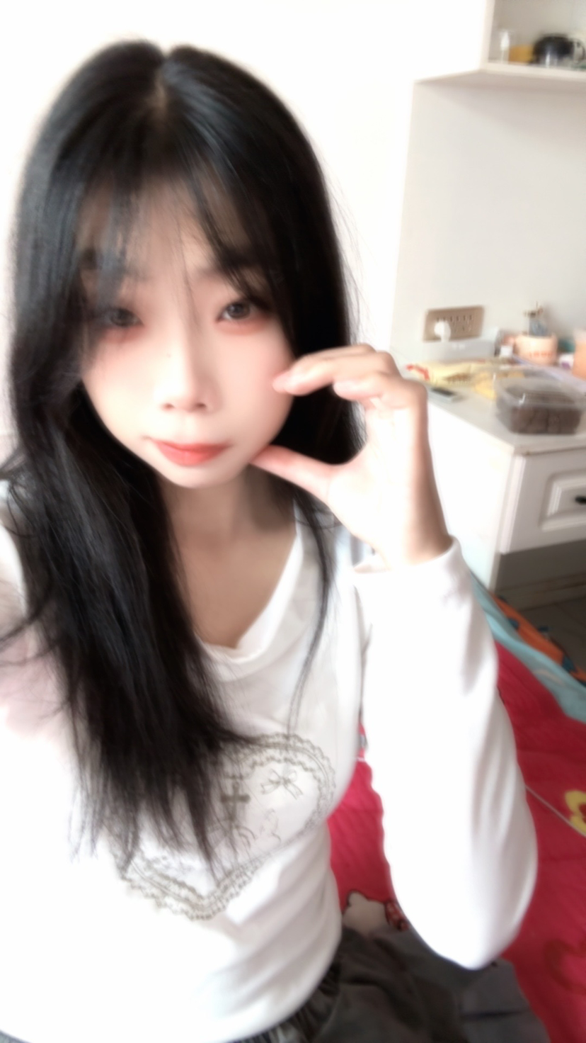 陪玩妹子晚风◕‿◕的照片1