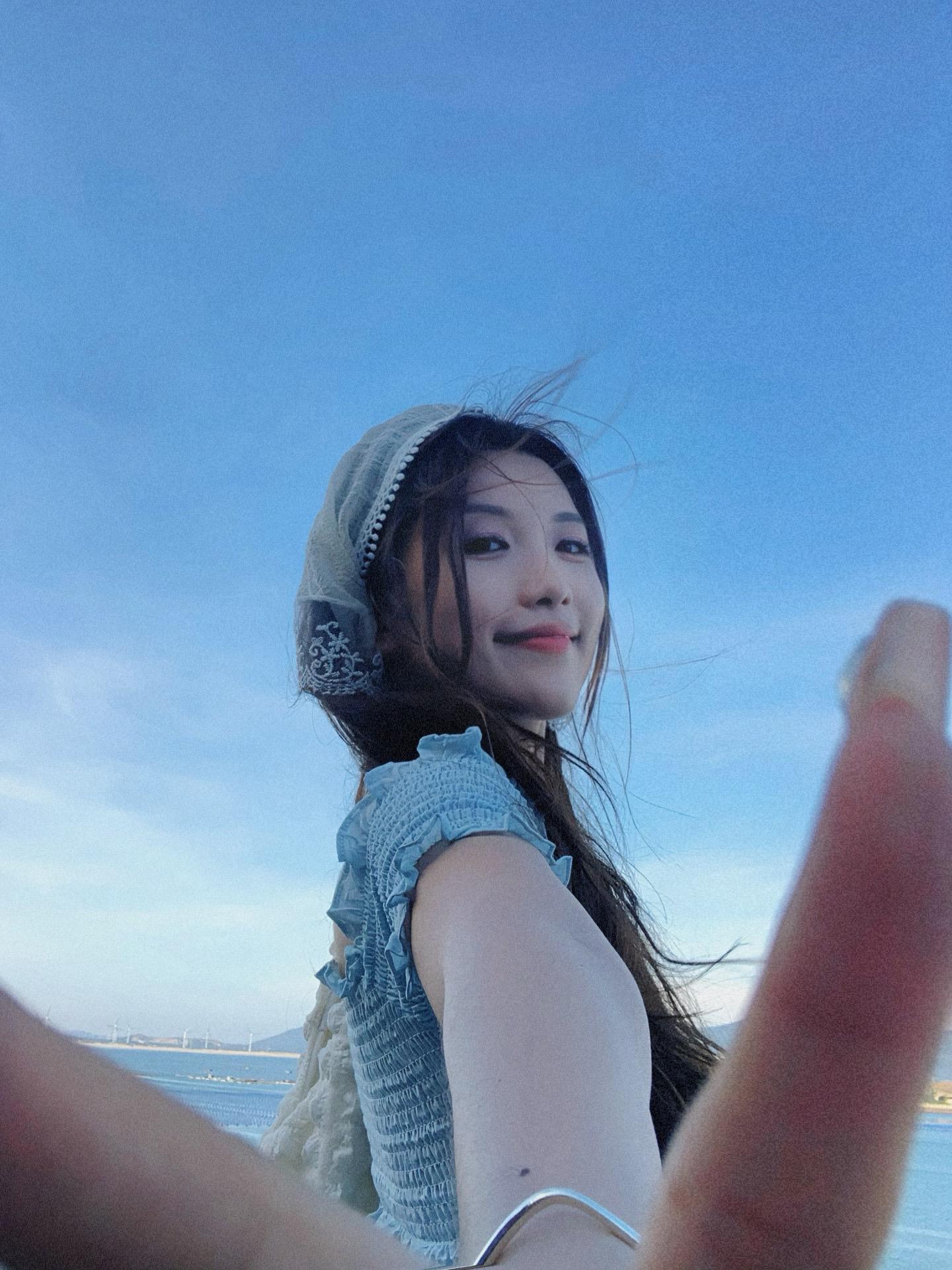 陪玩妹子玫瑰阿瑶的照片2