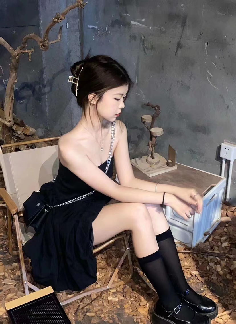 陪玩妹子在在才不坏的照片2