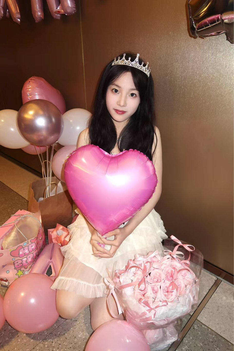 陪玩妹子小落>ᴗoಣ的照片8