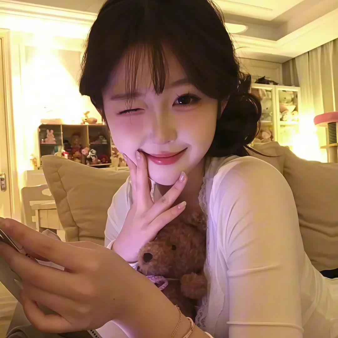 陪玩妹子心心话多ℯ三角洲的照片1