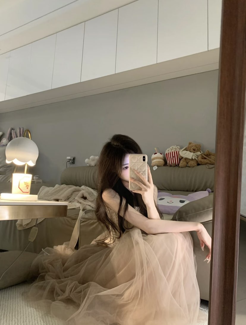 陪玩妹子别来沾边┄的照片1