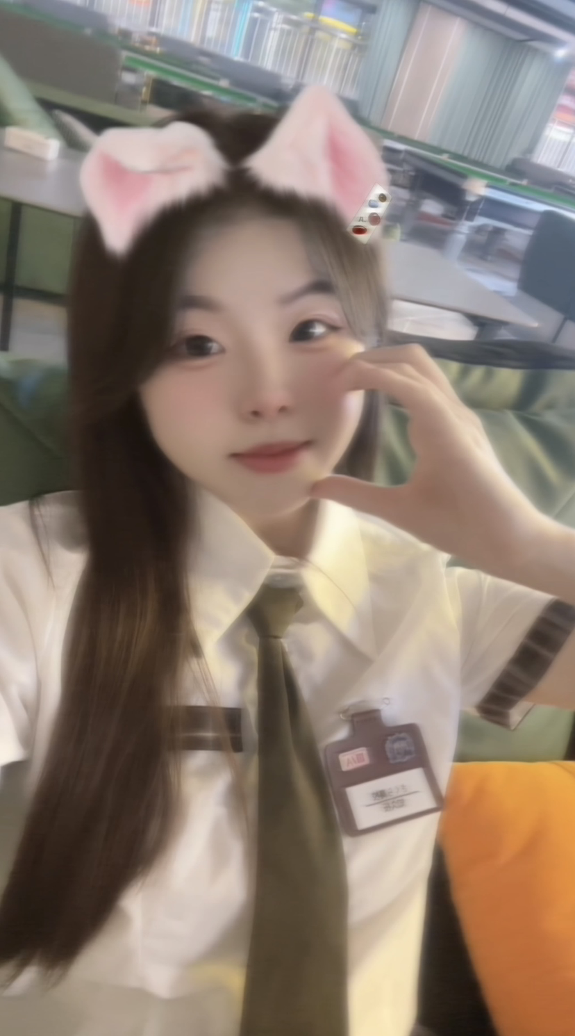 陪玩妹子客浔的照片4