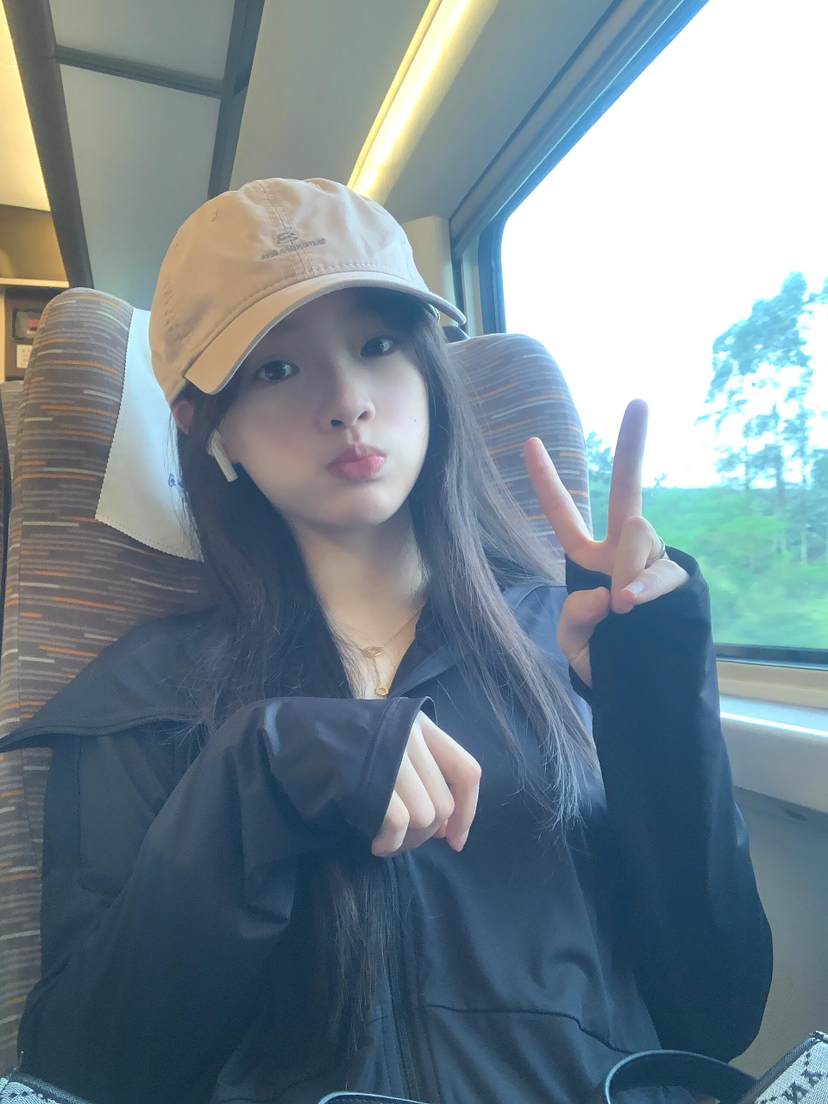 陪玩妹子画黛-的照片3