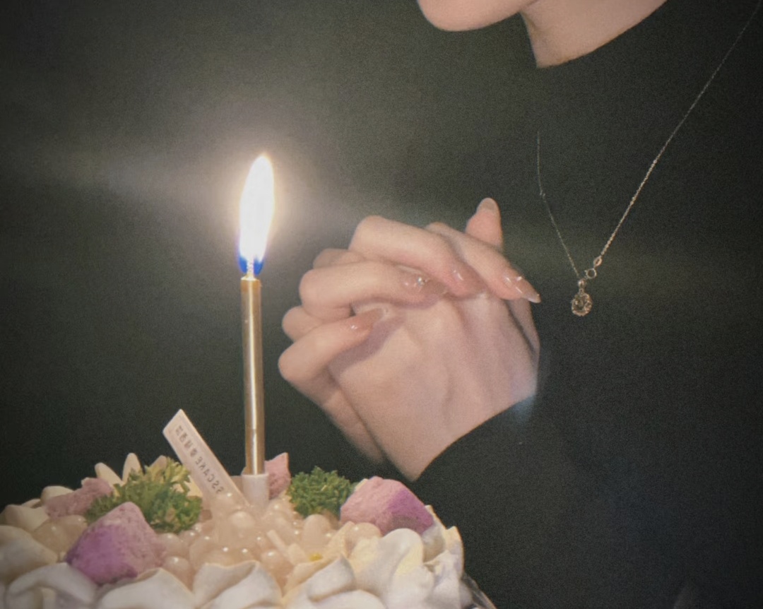 陪玩妹子小云话多的照片2