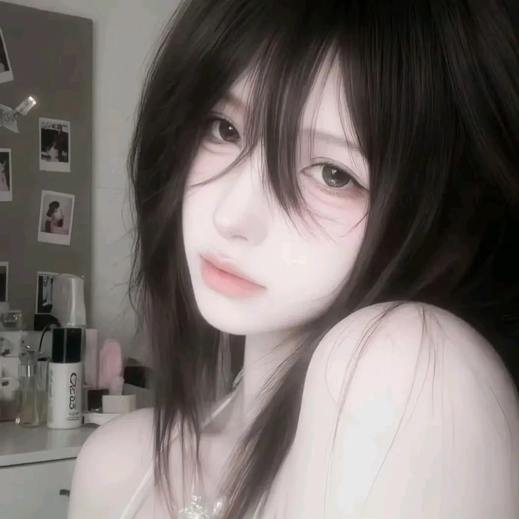 陪玩妹子简隋英的照片1