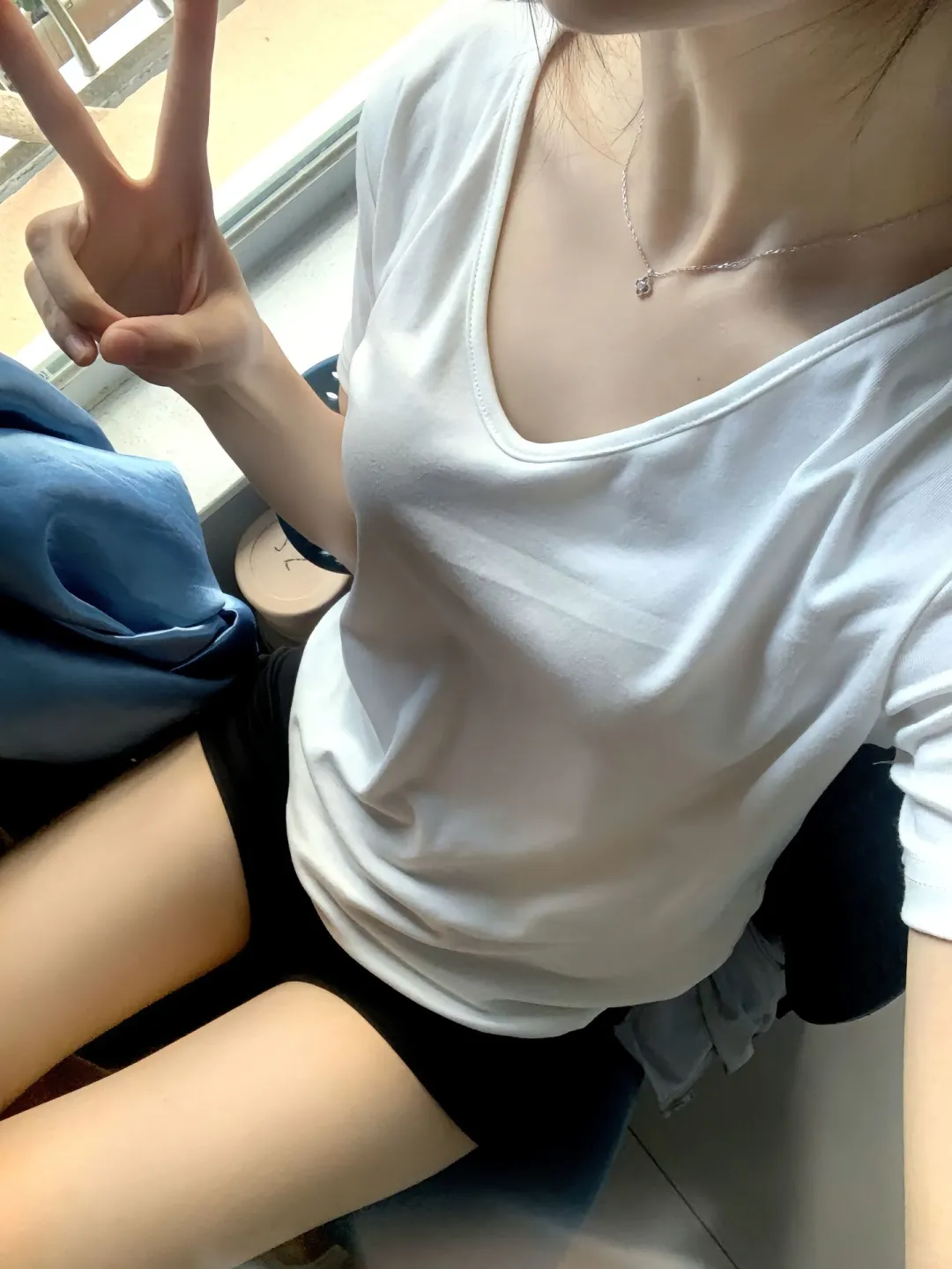 陪玩妹子深入ʚɞ的照片1