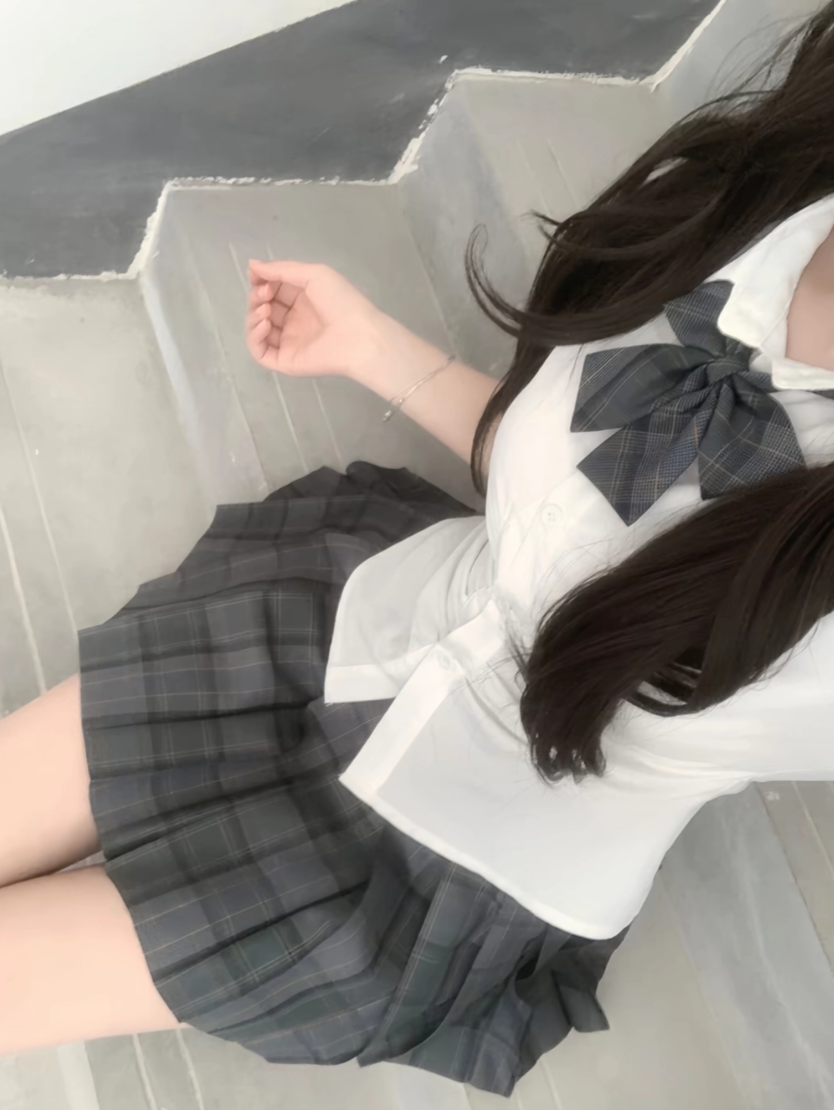 陪玩妹子依依很奈斯的照片4