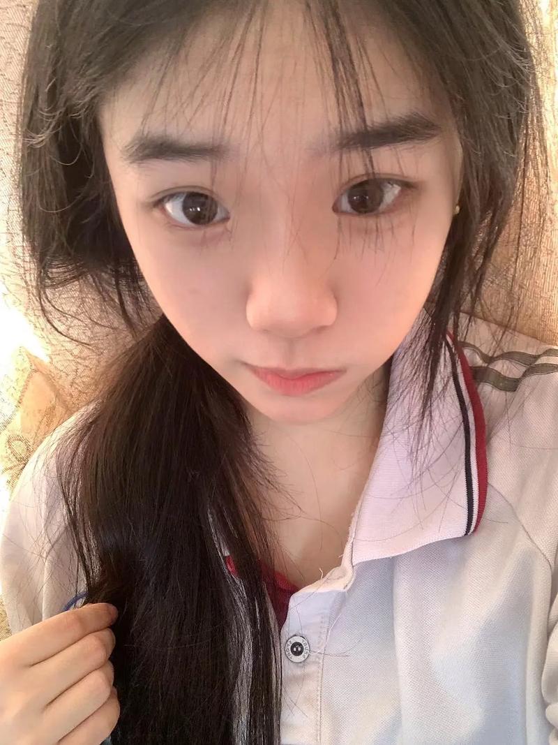 陪玩妹子小甜欣（双声线）的照片1