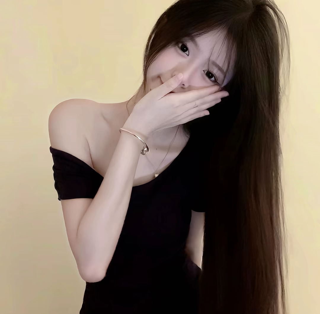 陪玩妹子娅萱的照片1
