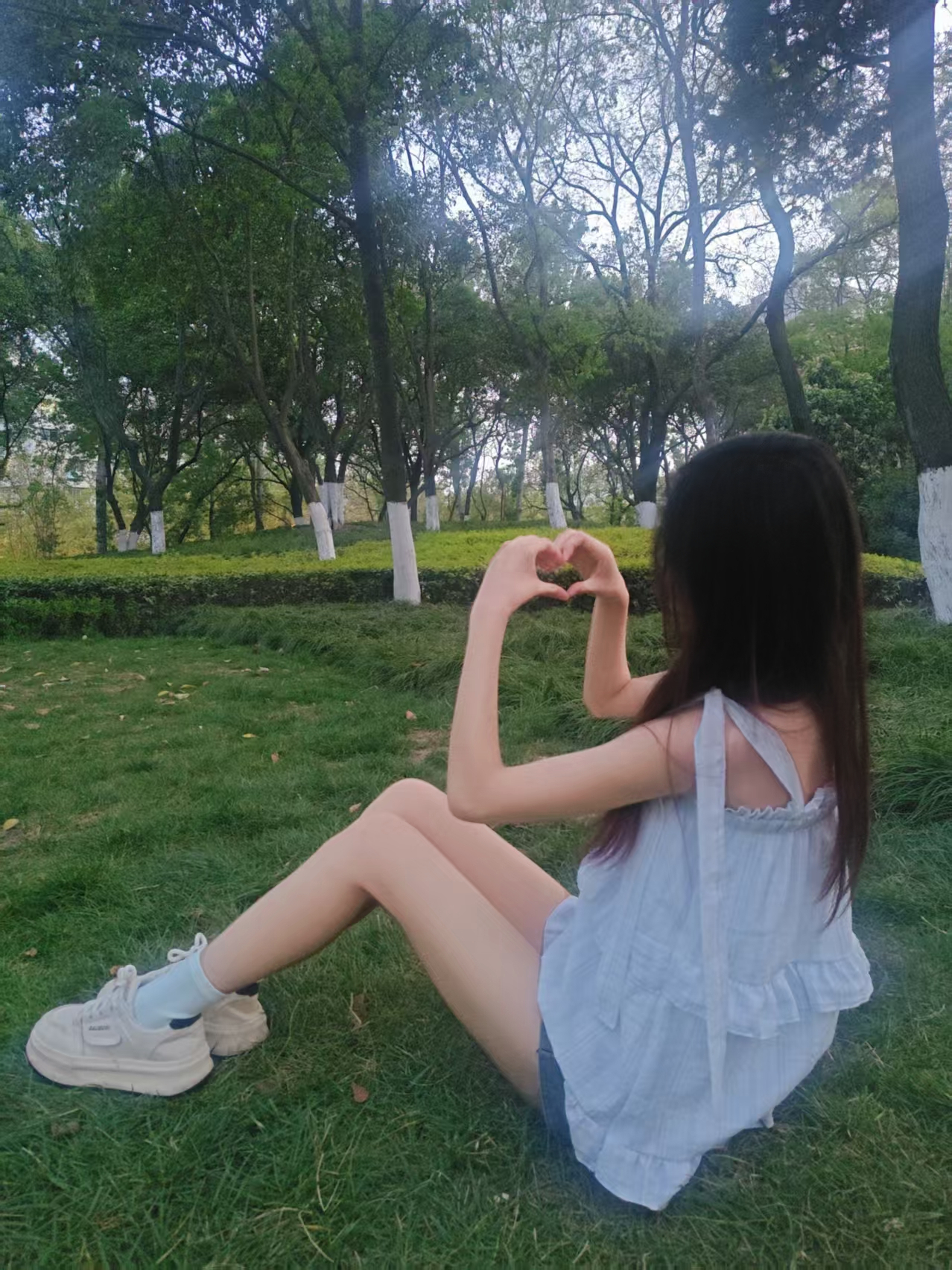 陪玩妹子杳兮的照片1