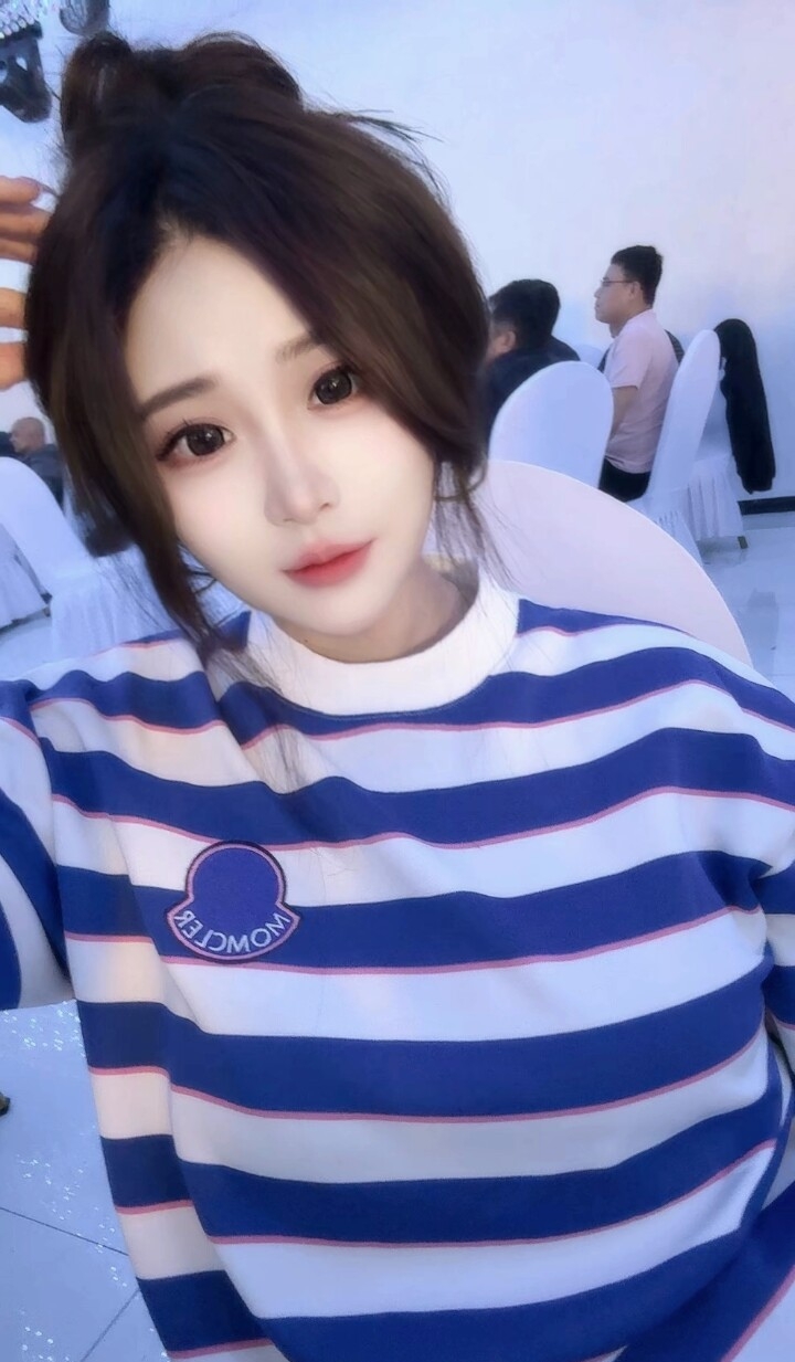 陪玩妹子蔻~的照片2