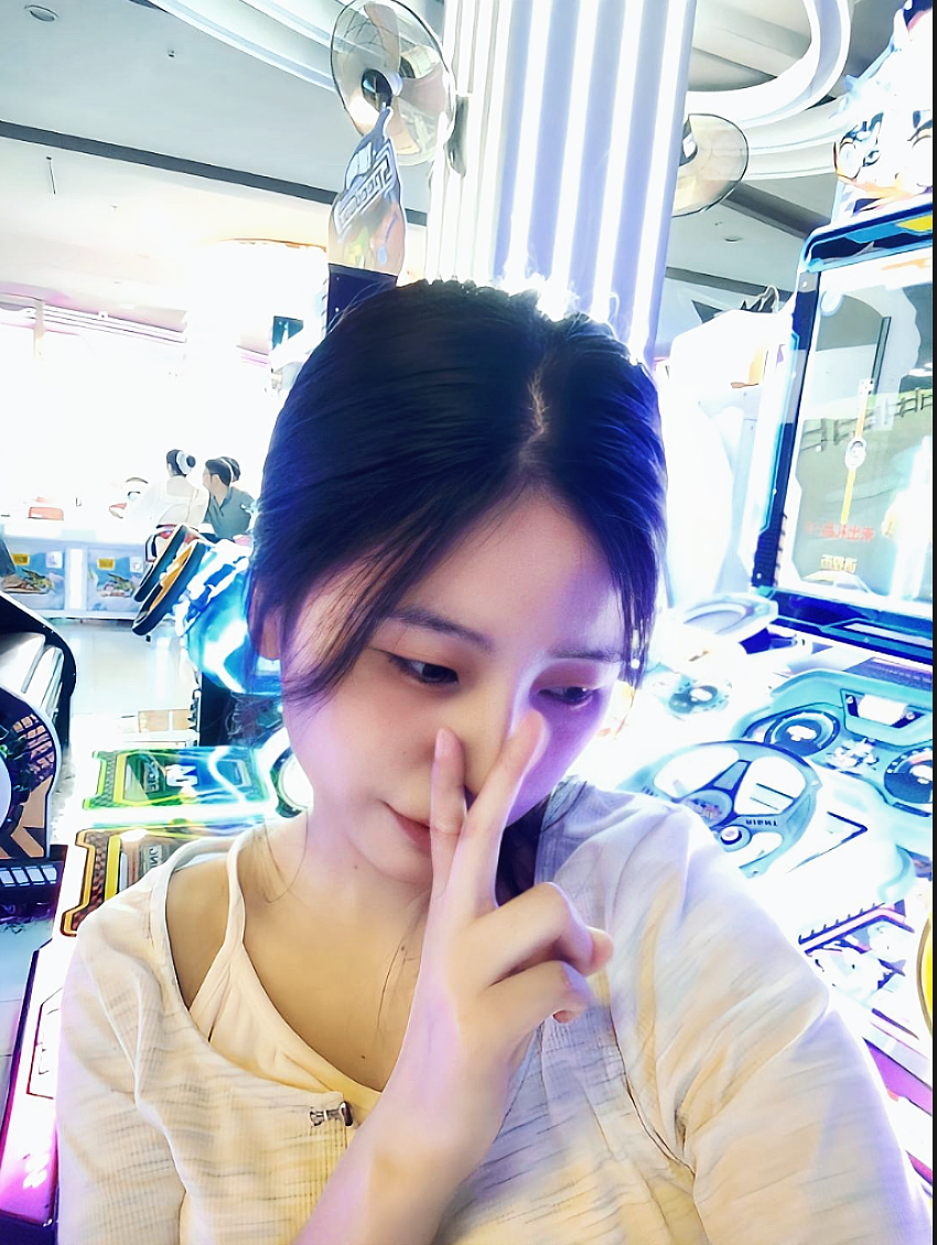 陪玩妹子阿遇：的照片2