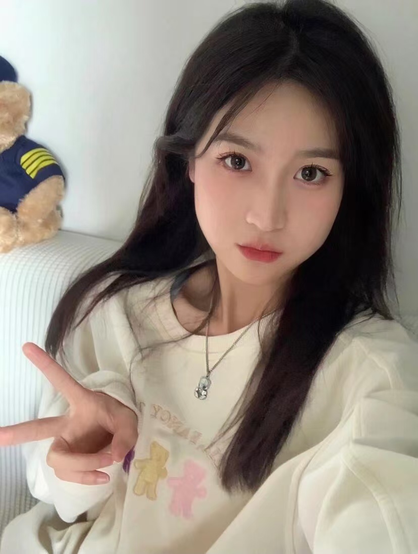 陪玩妹子小苒萌萌哒的照片1