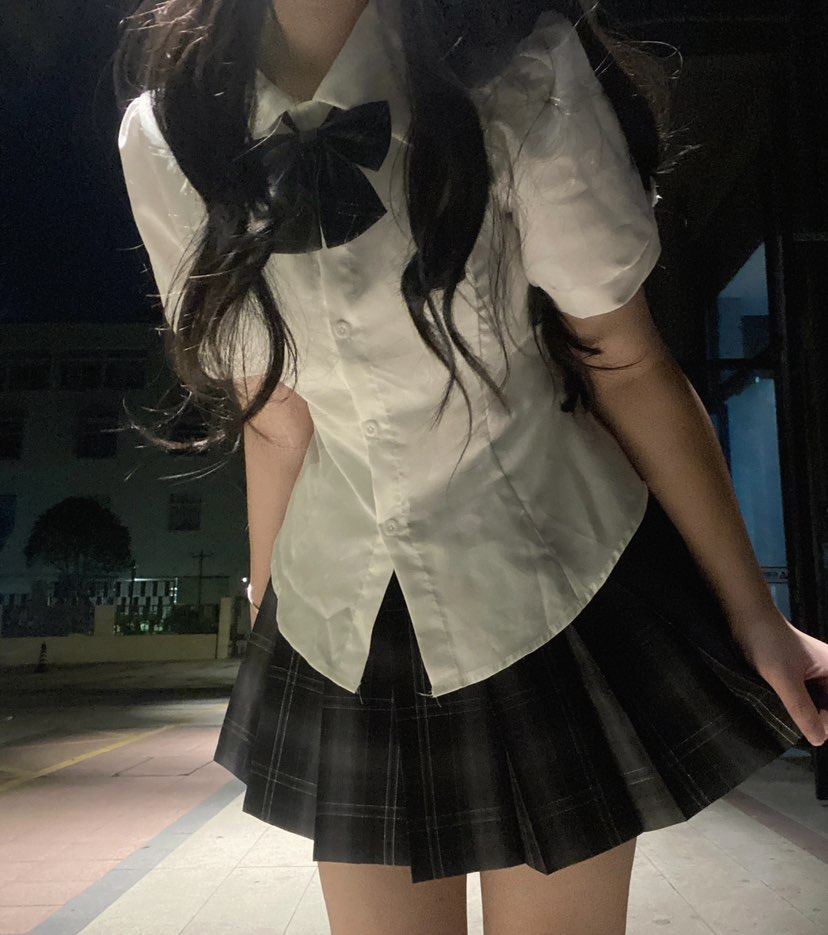 陪玩妹子已被永久封禁的照片1