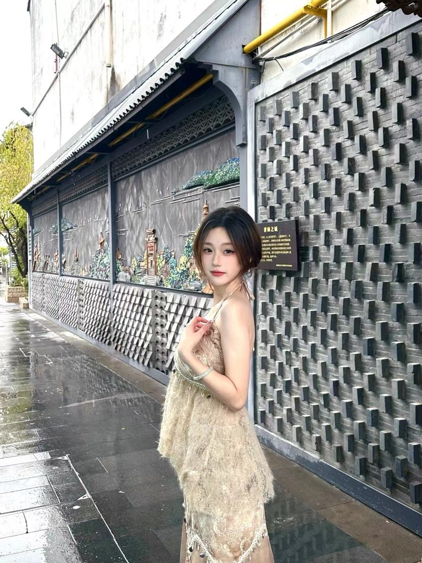 陪玩妹子小雨ou的照片2