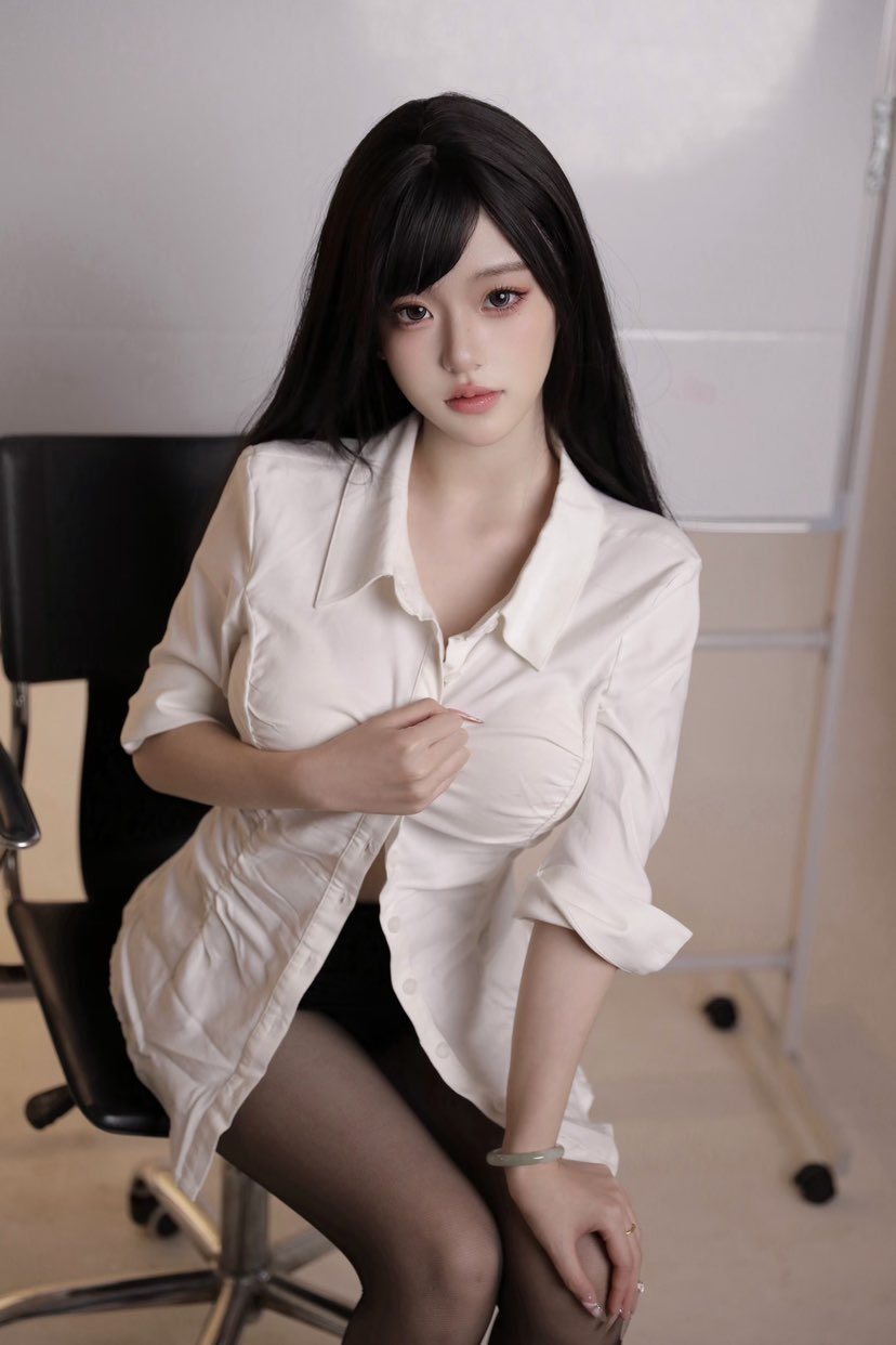 陪玩妹子mokoko的照片1