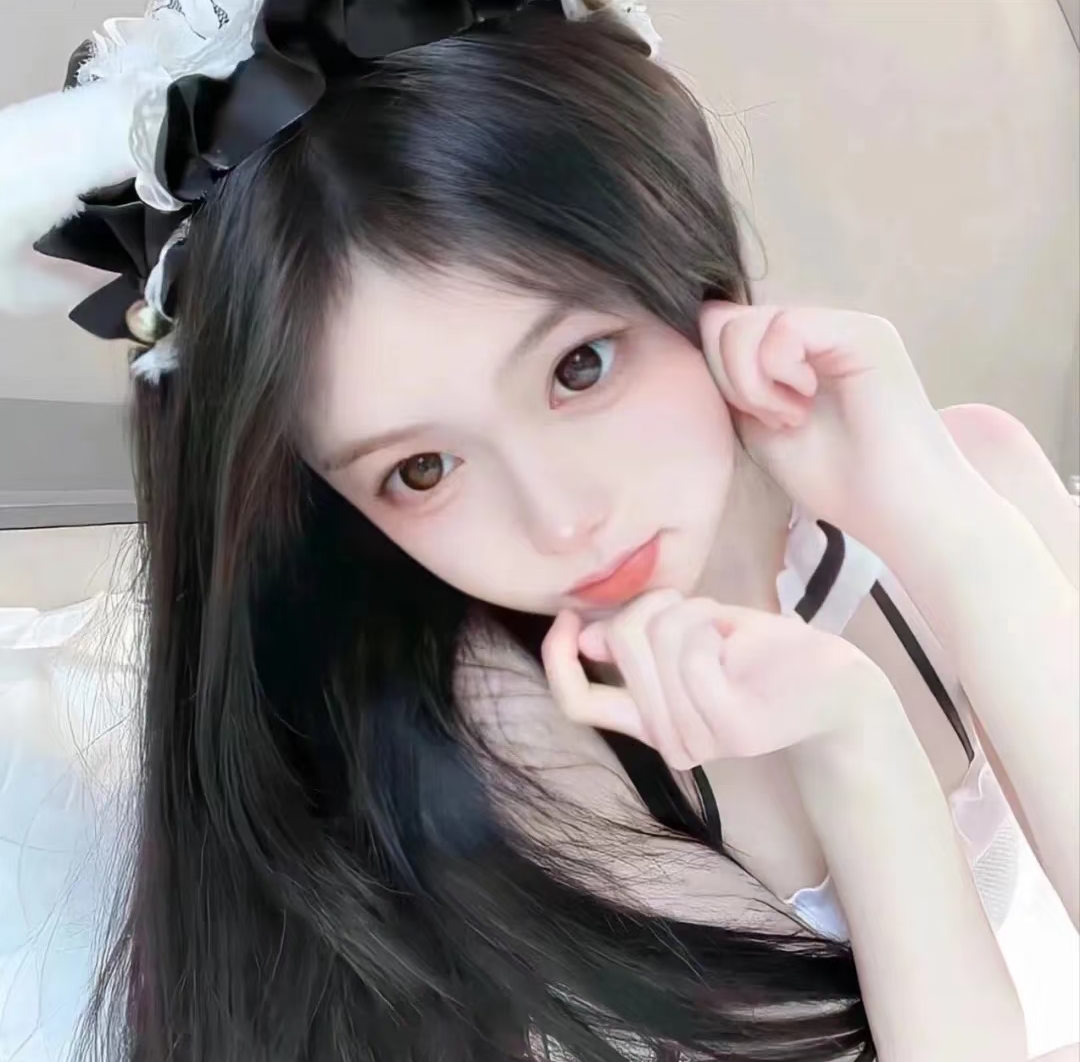 陪玩妹子灰萌萌超级喜欢你的照片1