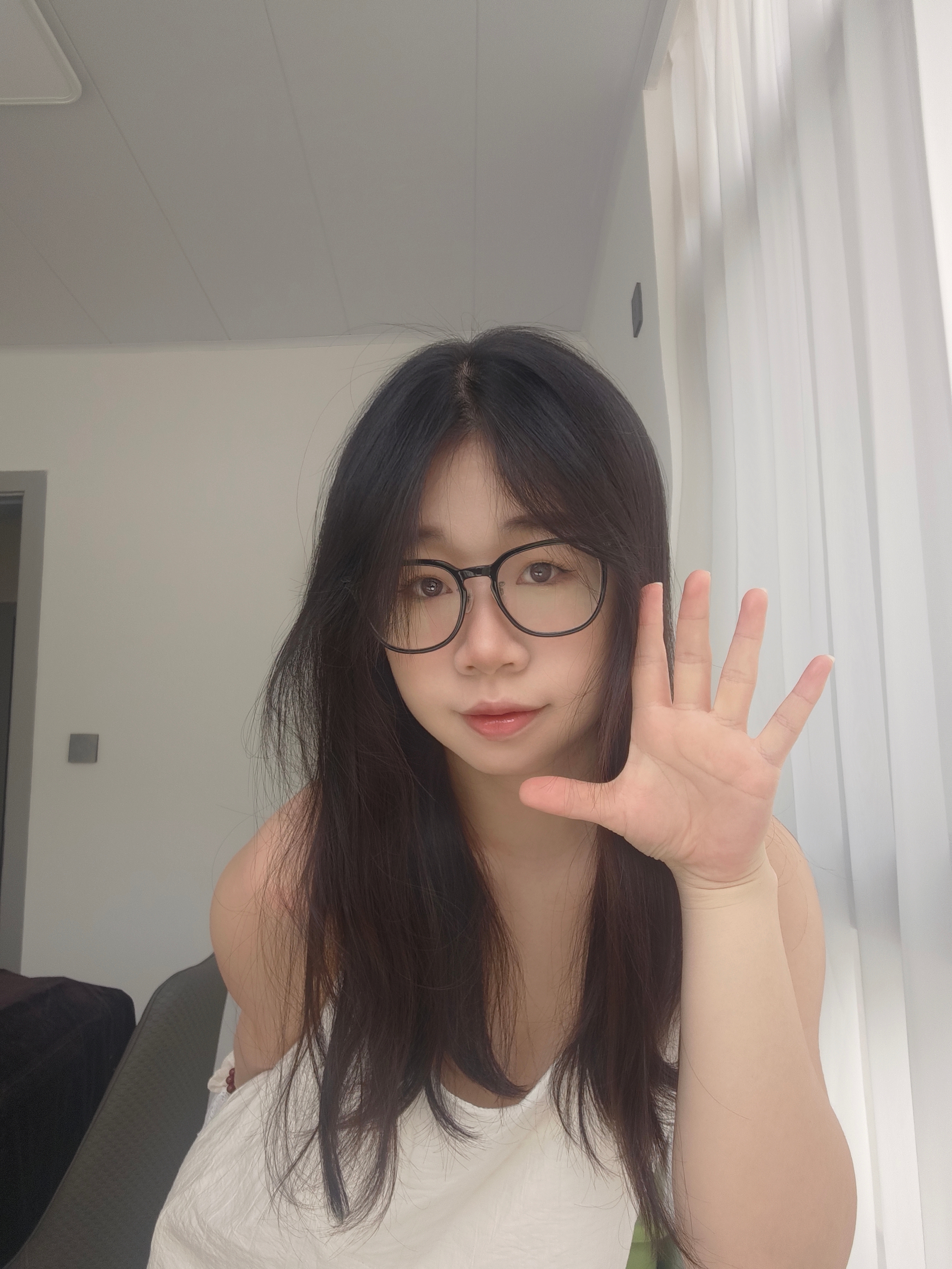 陪玩妹子冉崽呼呼的照片2