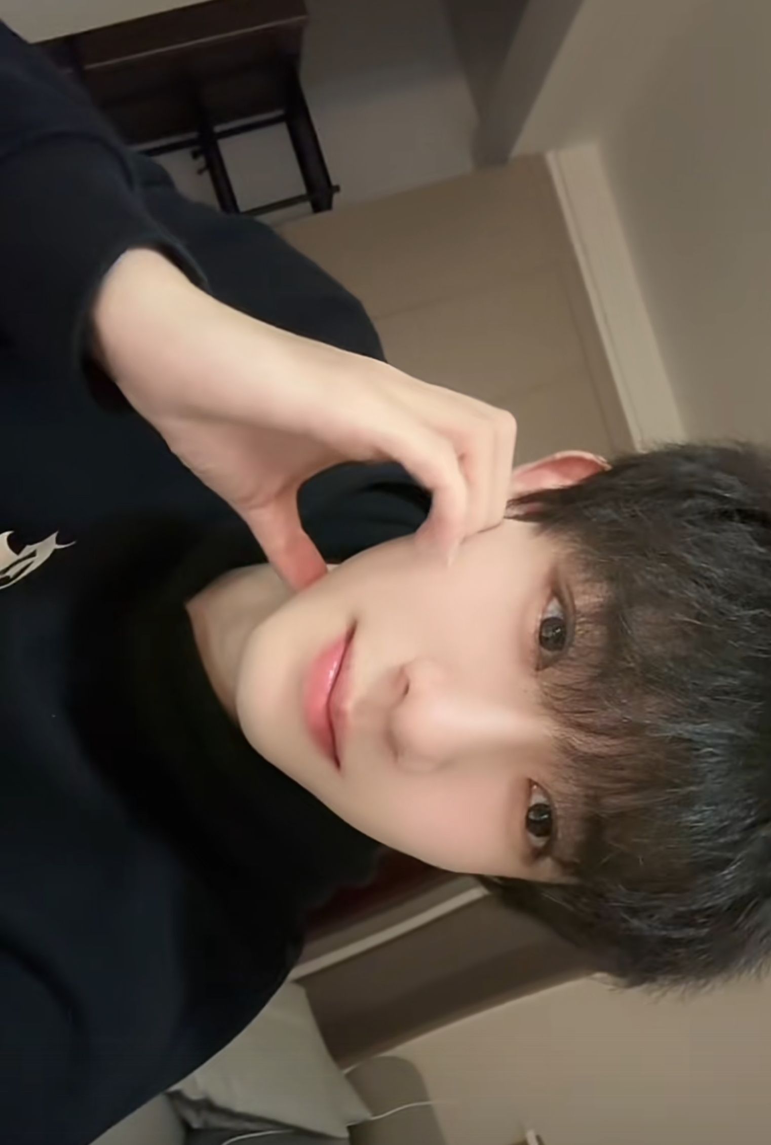 陪玩妹子我打小就立棍的照片3