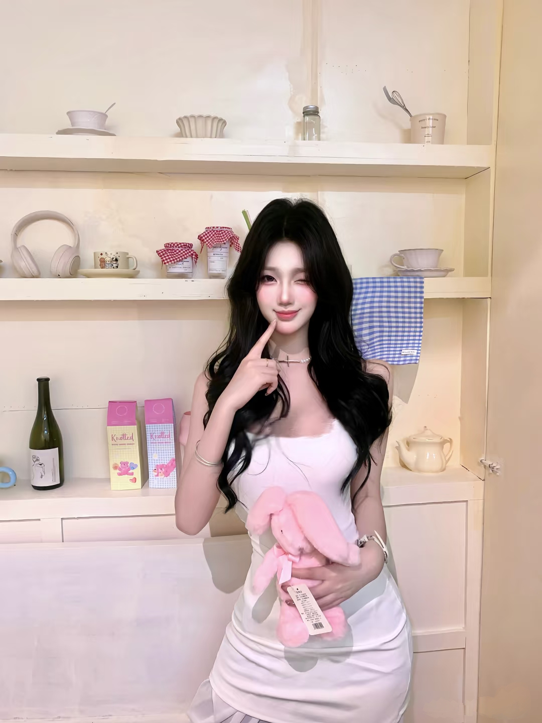陪玩妹子服从的照片3