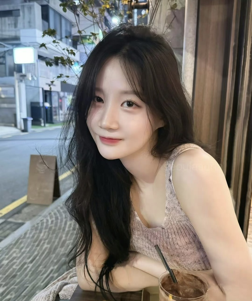 陪玩妹子佳佳吖的照片3