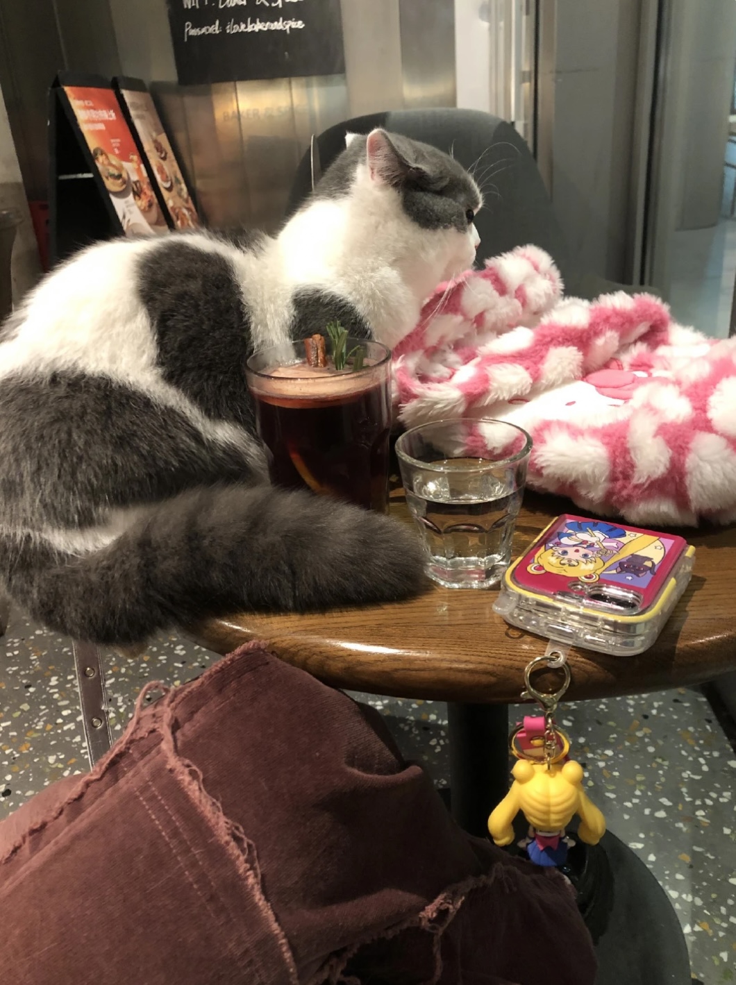 陪玩妹子软小捻的照片1