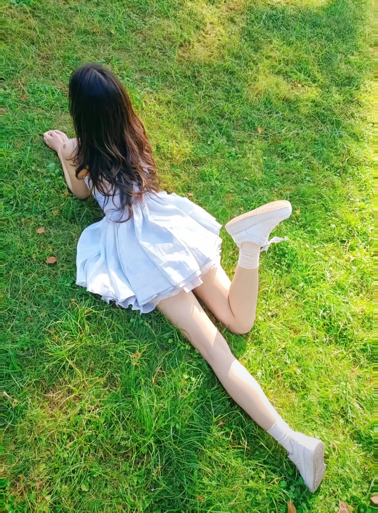 陪玩妹子潇潇ﻬﻬ的照片2
