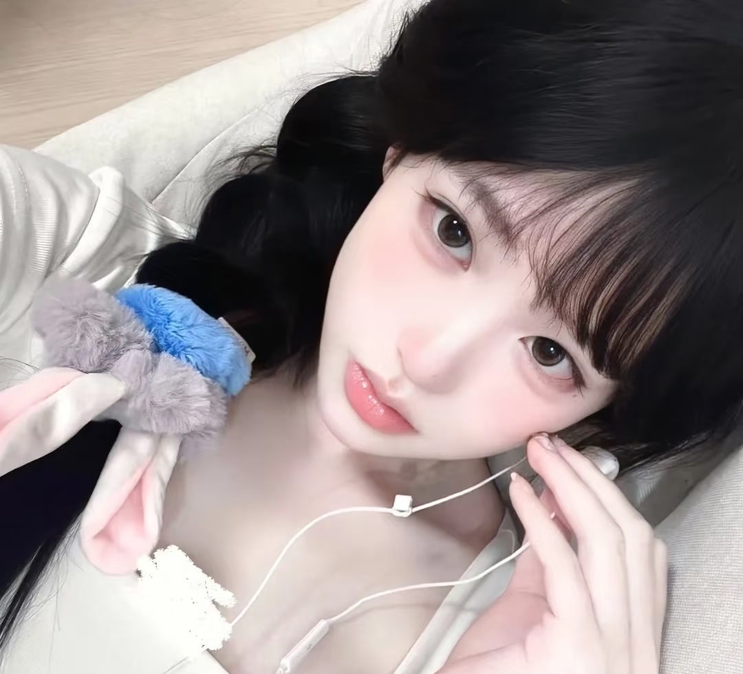 陪玩妹子橙子178791的照片1