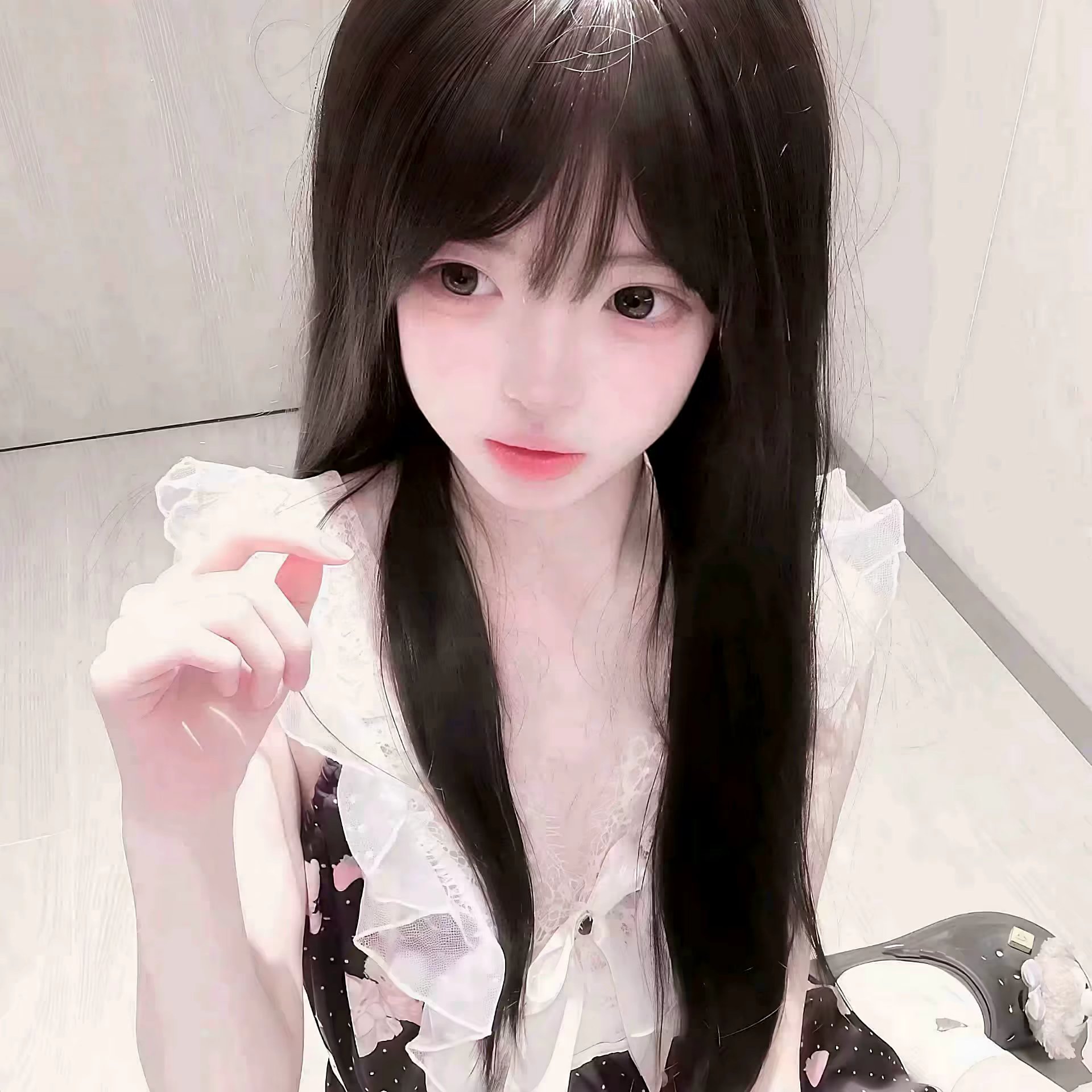 陪玩妹子随意有的照片1