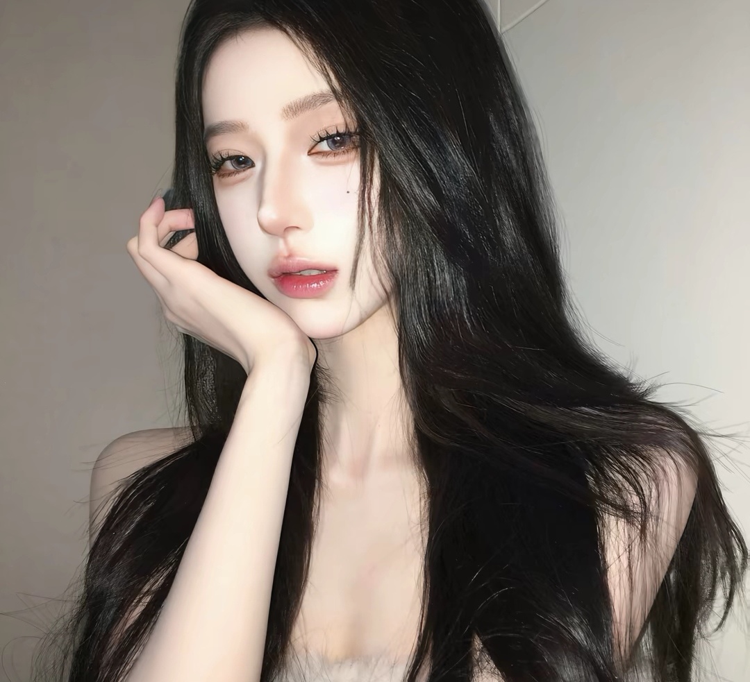 陪玩妹子晚风妹妹能刚能苟的照片2