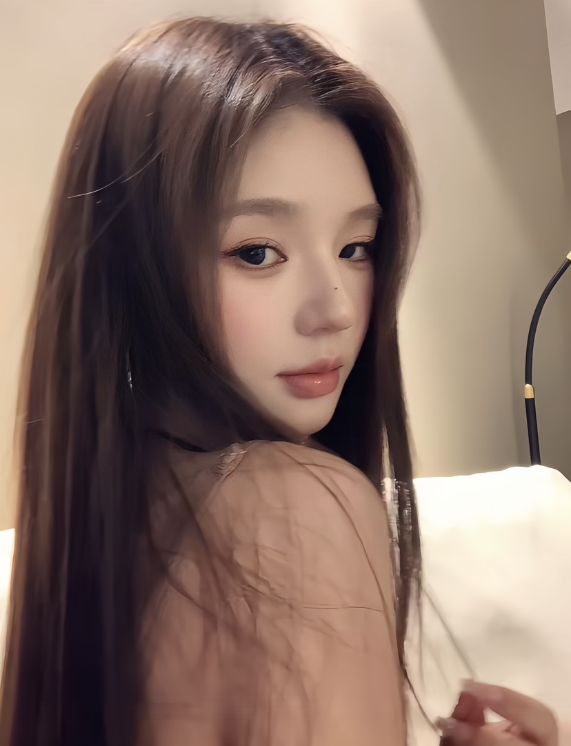 陪玩妹子话多有趣爱玩会玩的照片2