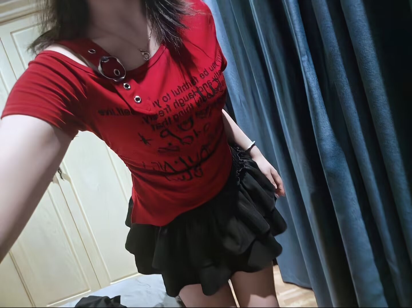 陪玩妹子乖乖甜甜酱的照片3