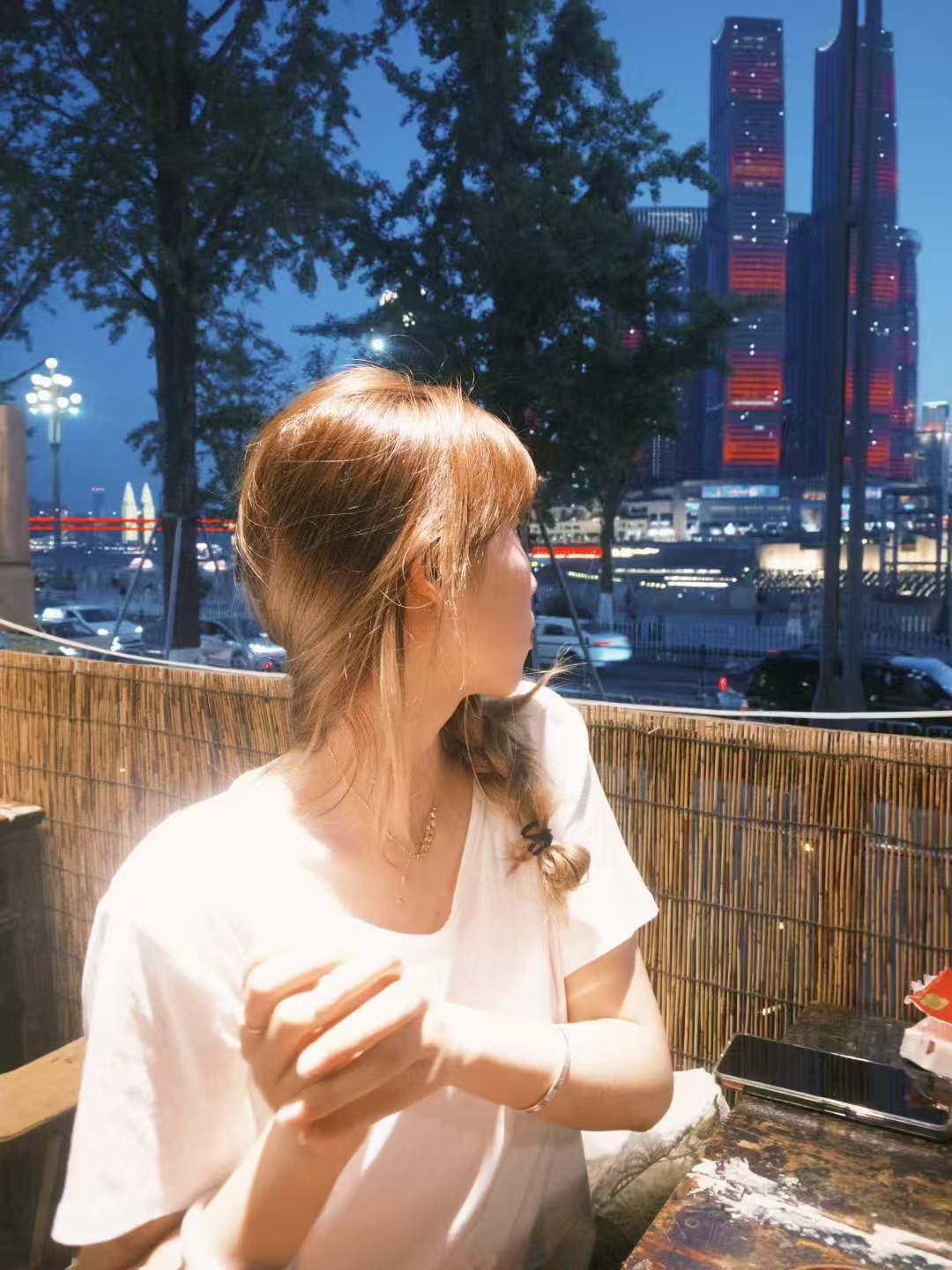 陪玩妹子布丁（动本）的照片2