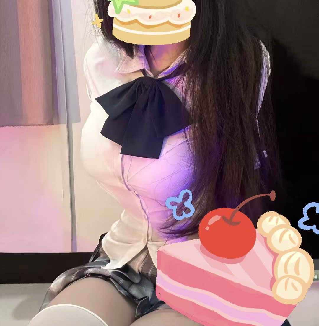 陪玩妹子勾走哥哥的心的照片2