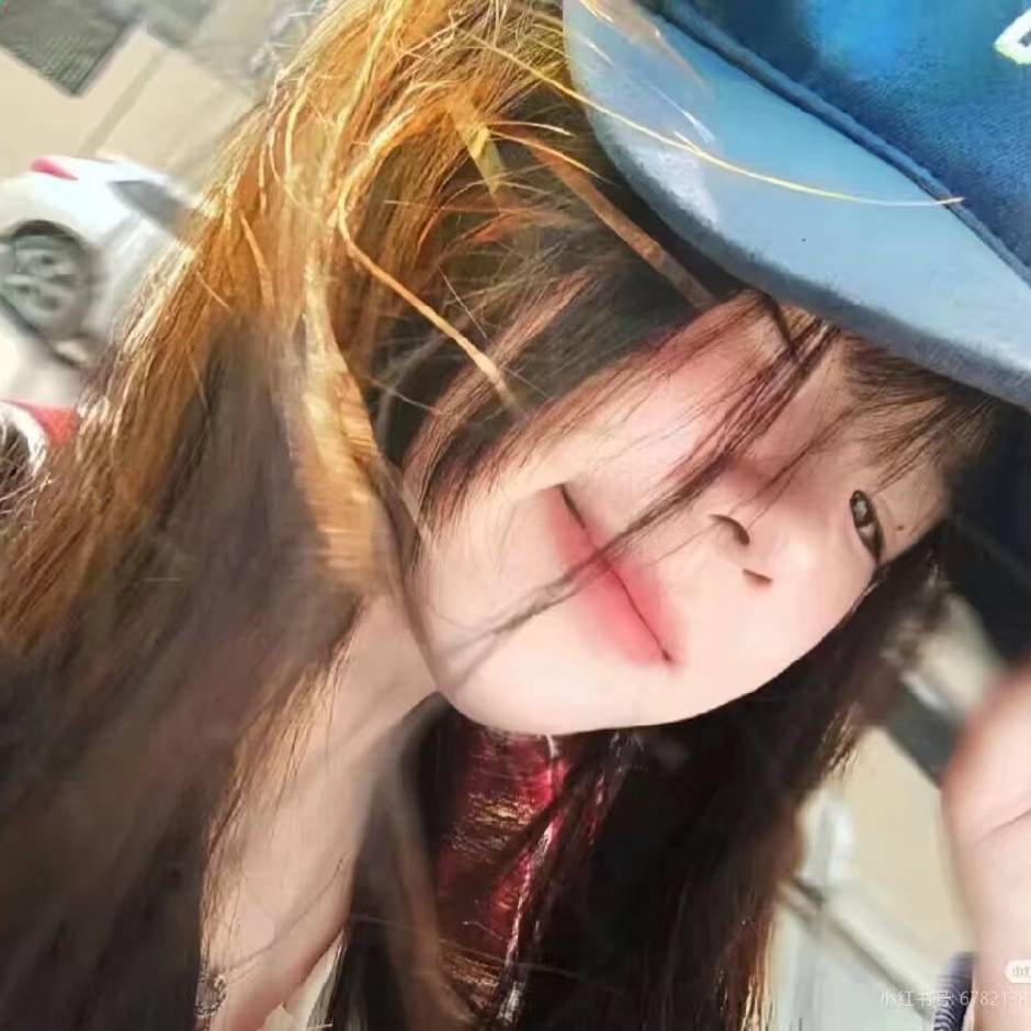 陪玩妹子温柔桃子的照片1