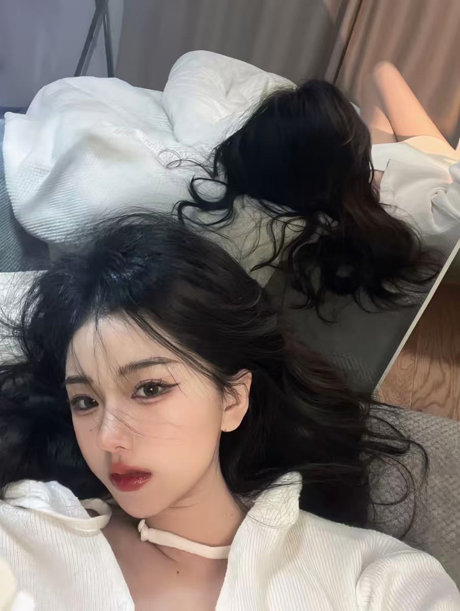 陪玩妹子乖乖~温柔似水的照片1