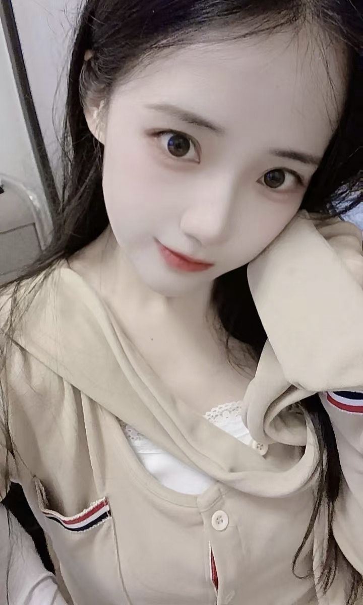 陪玩妹子方糕什么味的照片1