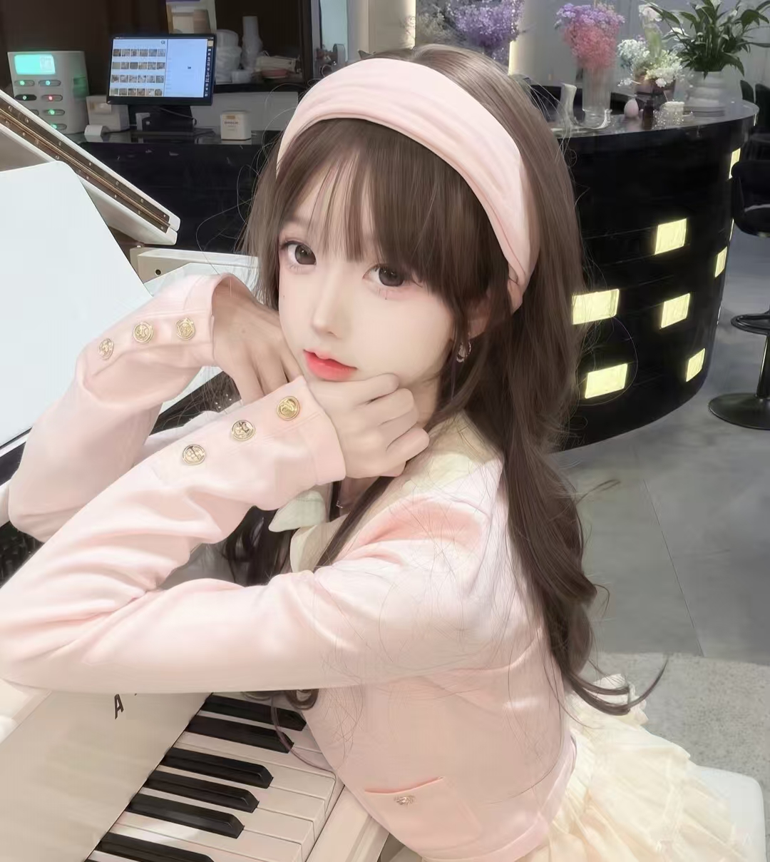 陪玩妹子昔瑶不开心了的照片2