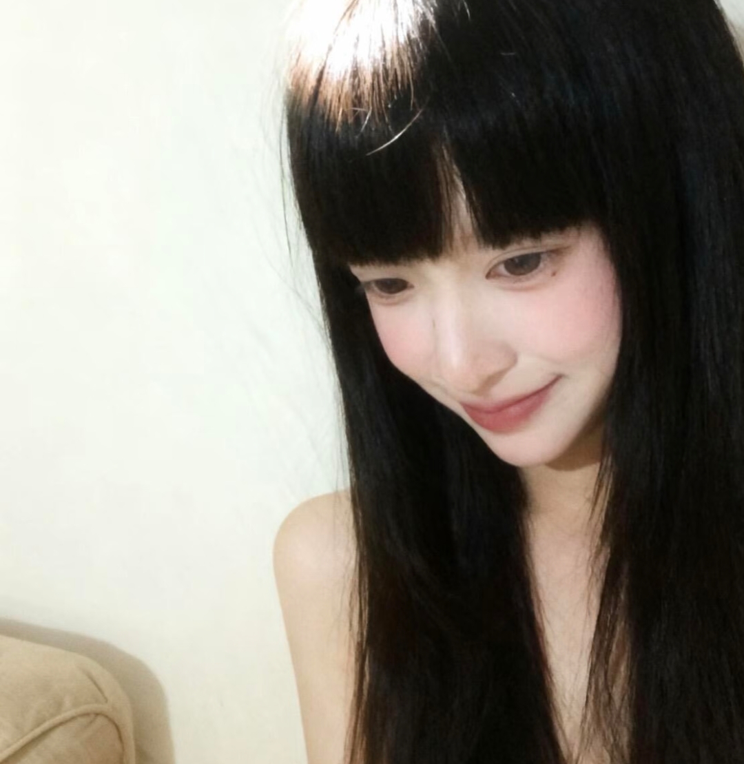 陪玩妹子i晚晚的照片1