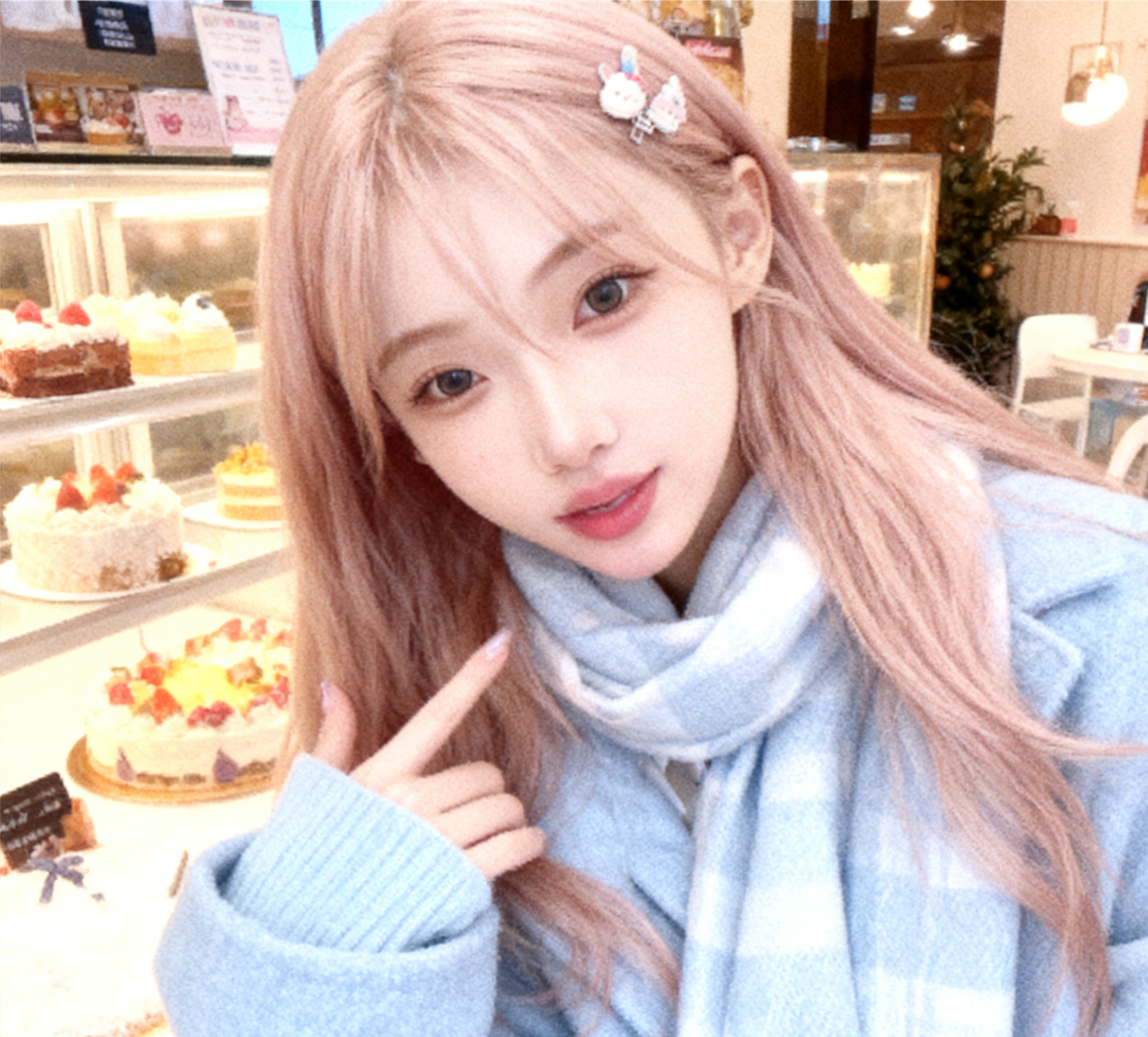 陪玩妹子吃货小奶猫咪的照片6