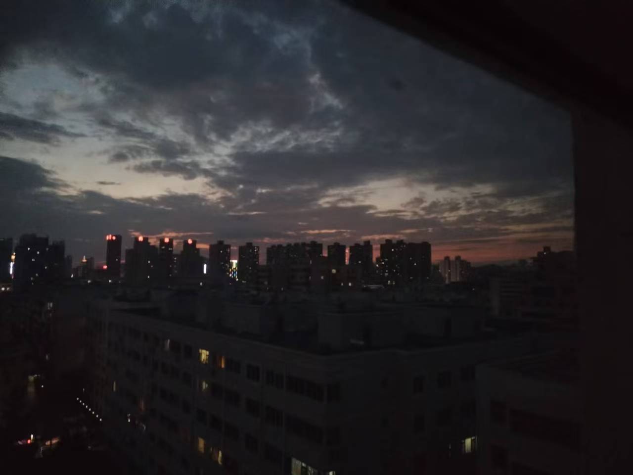 陪玩妹子奕辰(冰美式版)的照片1