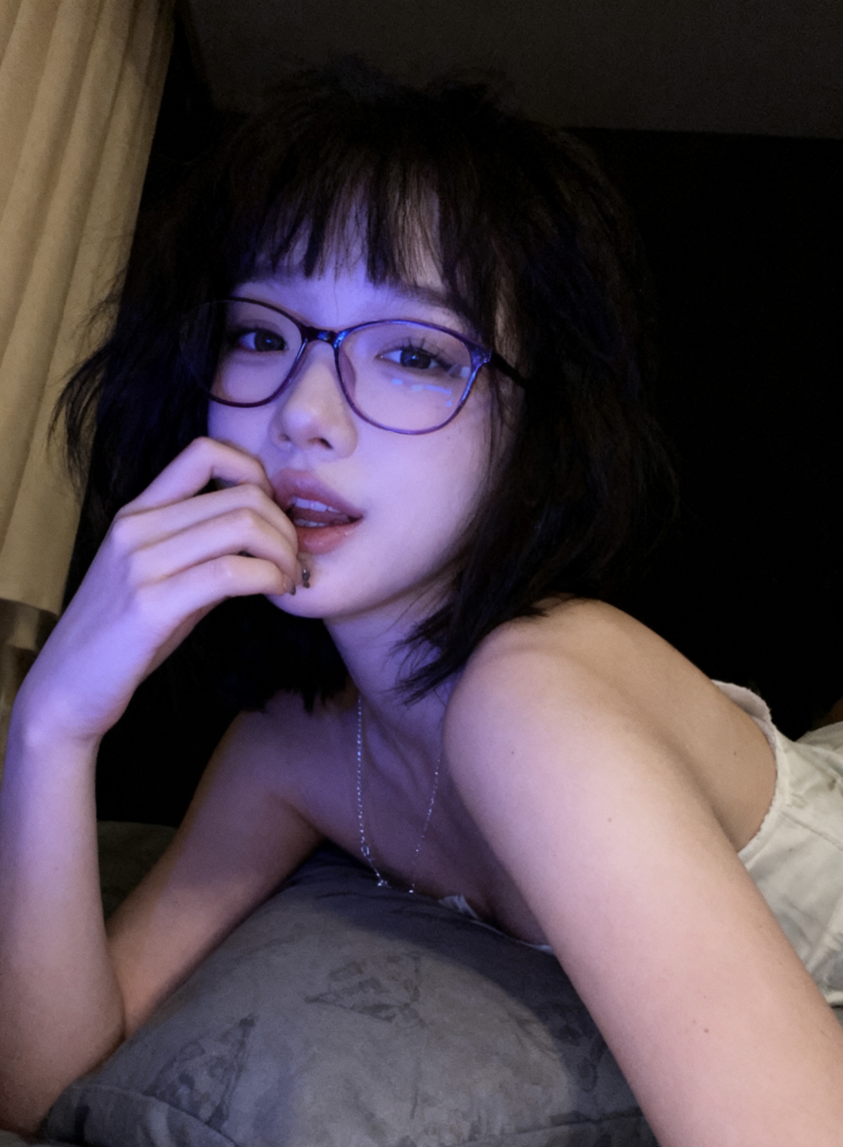 陪玩妹子耶耶(头本)的照片1