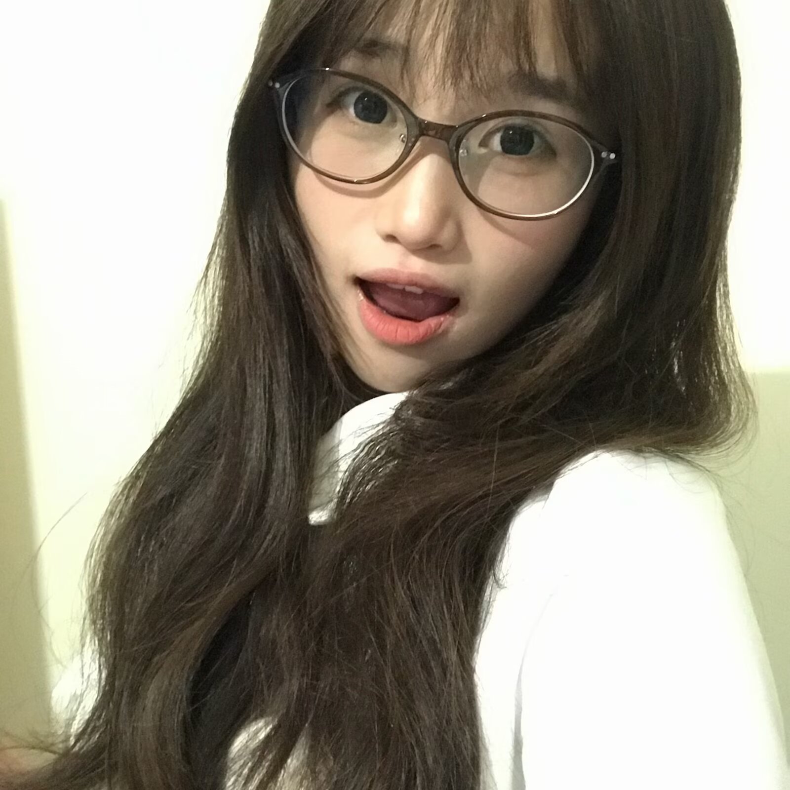 陪玩妹子minmin敏的照片2